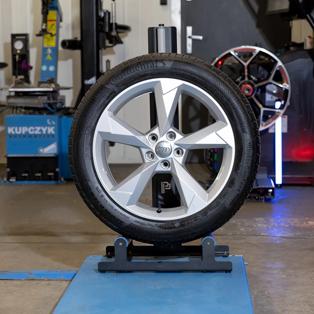 f2f876340e784327246d91f435a963b8