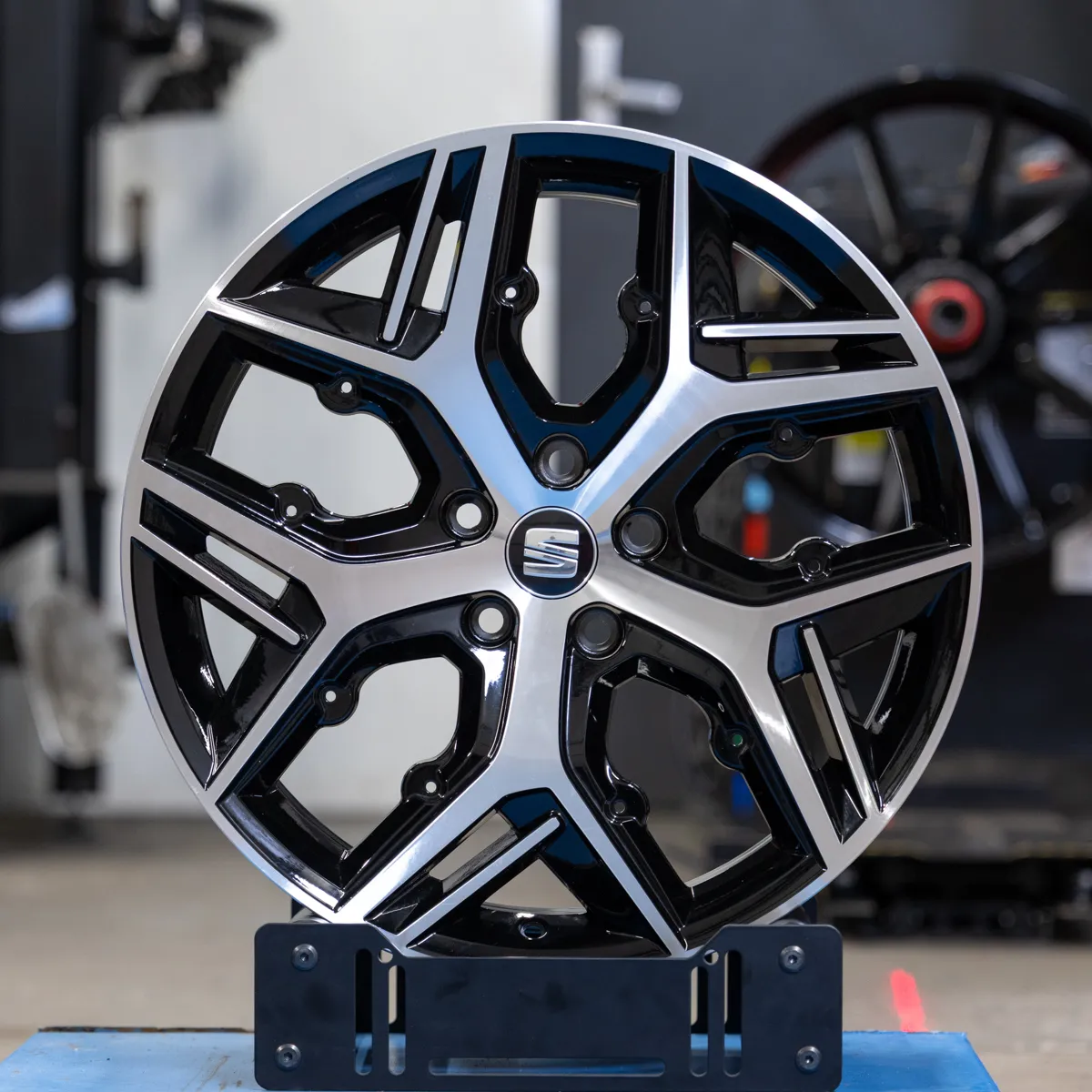 6857229b4ff6768ea89bd5e563060df8